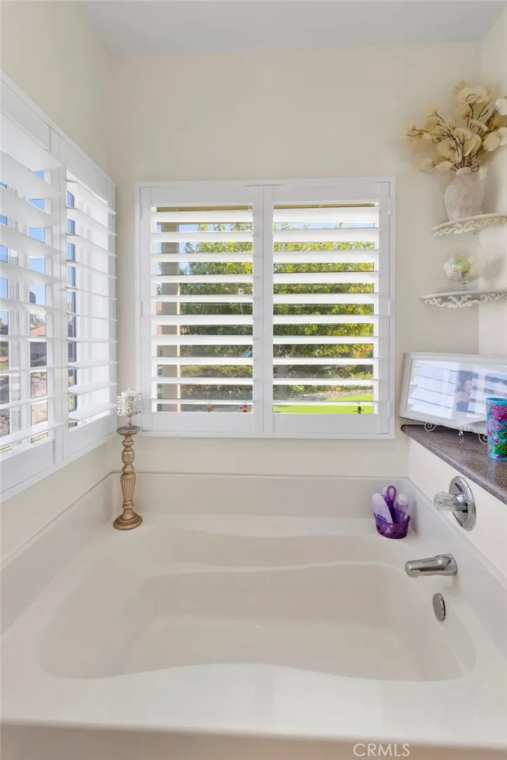 14189 Dove Canyon, Riverside, California 92503 home-pic-26